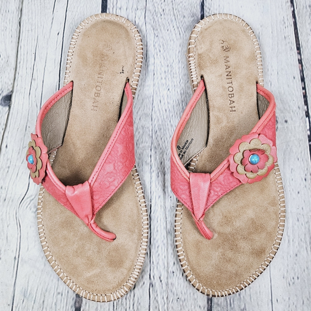 MANITOBAH | Wasaga leather flower detail thong flipflop